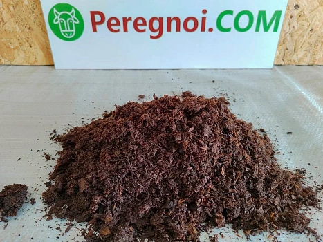 Перегной конского навоза чистый однородный без запаха в мешках 30л.